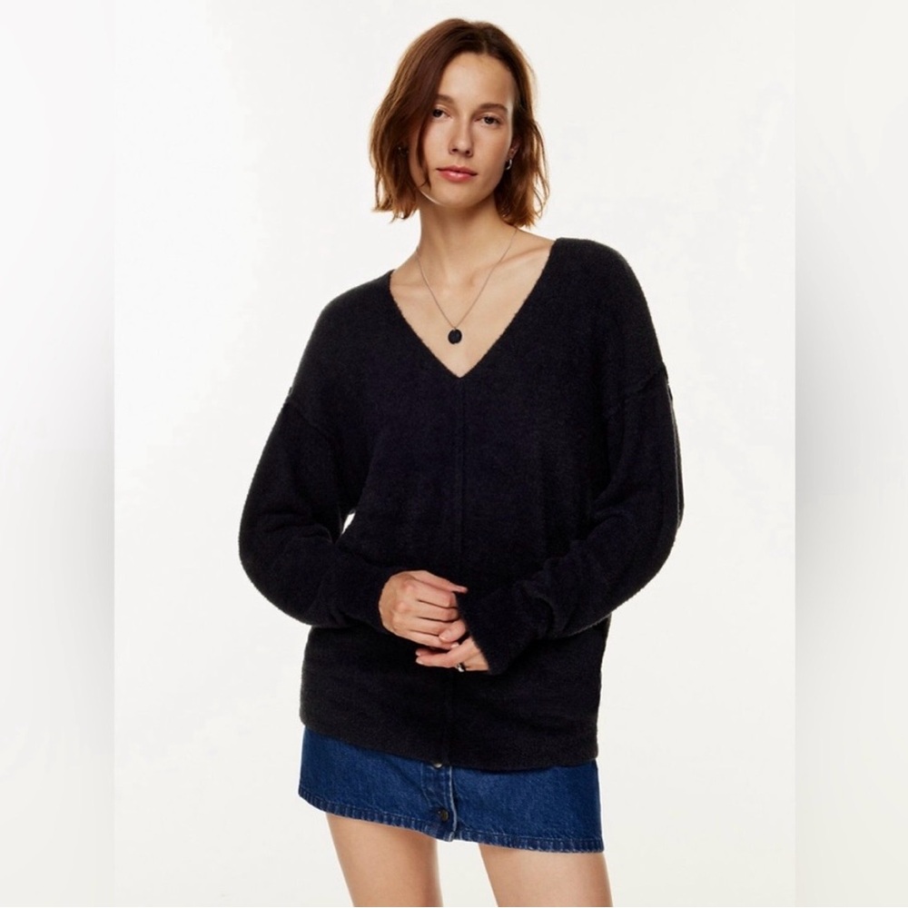 Aritzia Wilfred Free Hush Chenille V-Neck Sweater Black Oversized 2XS
